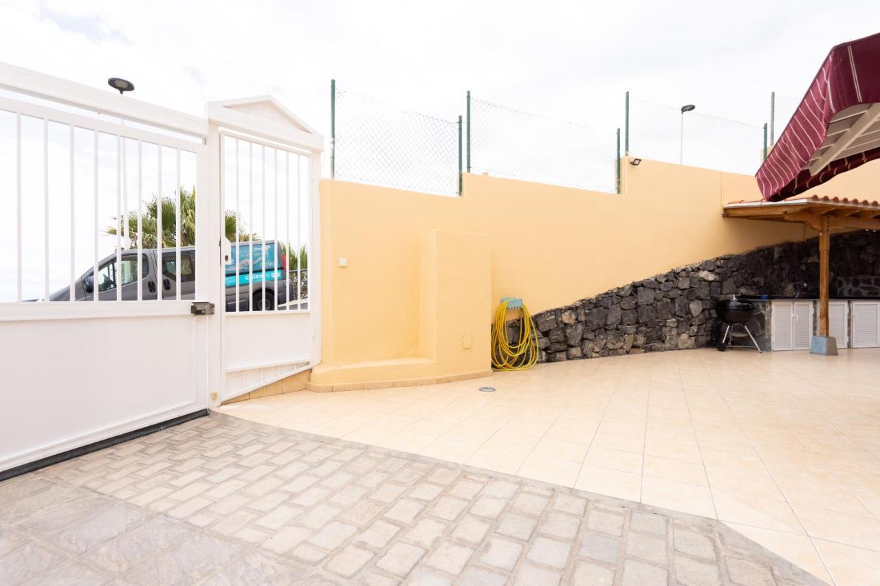 Home2Book Metro Tenerife, Private Pool & Bbq Адехе Екстериор снимка